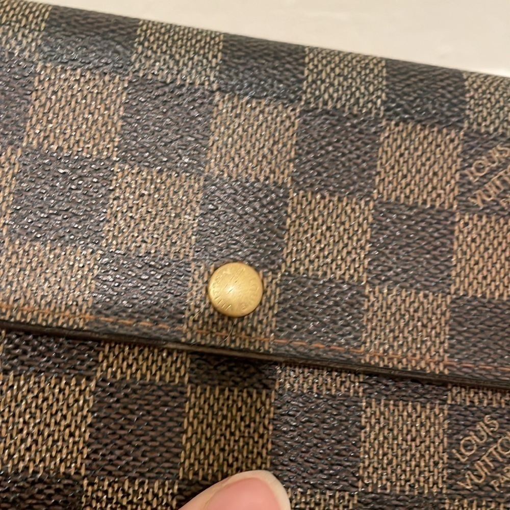 Louis Vuitton DAMIER EBENE Sarah Wallet​​​​​​​ - Picture 5 of 12